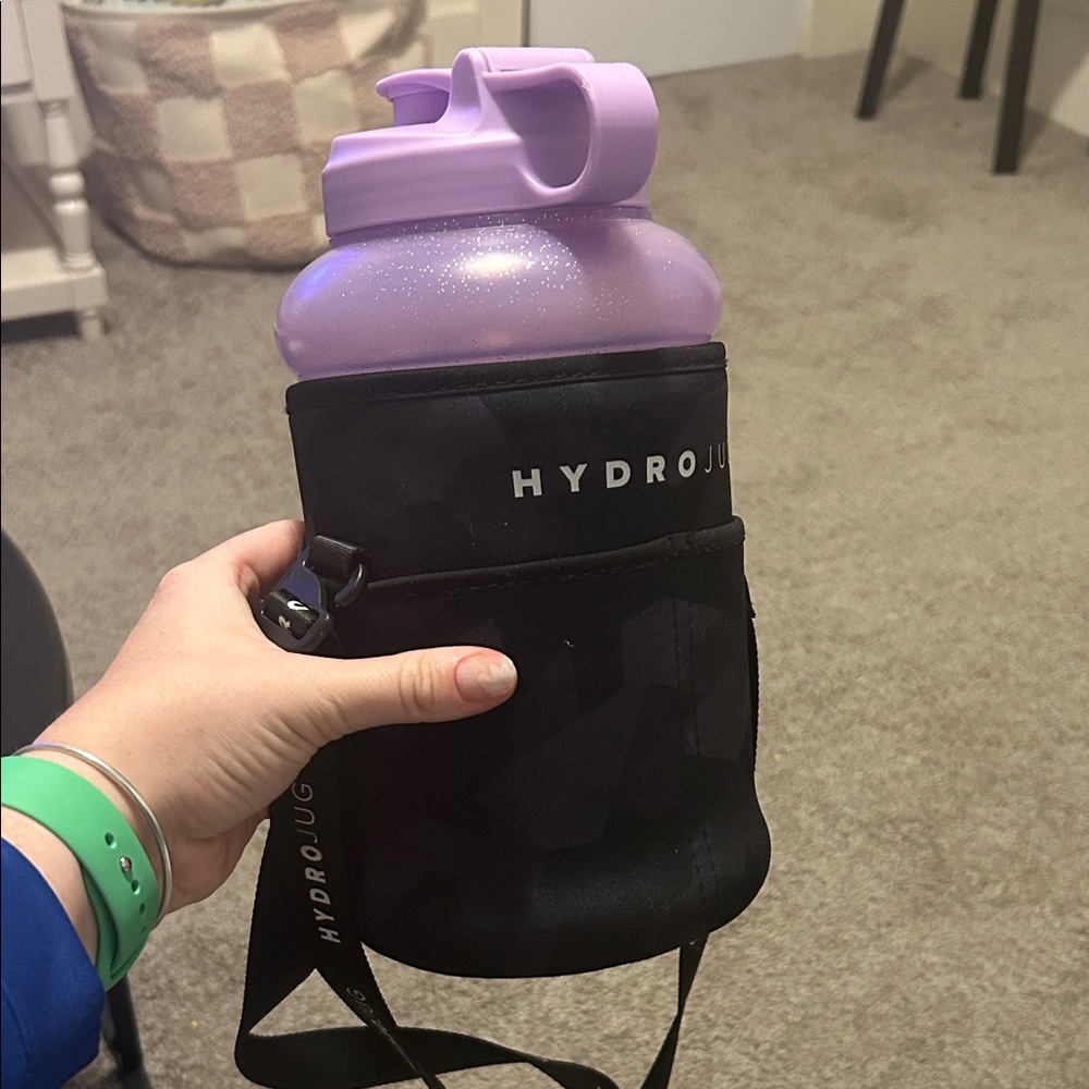 HydroJug Lavender Sparkle Water Bottle with Black Carrier